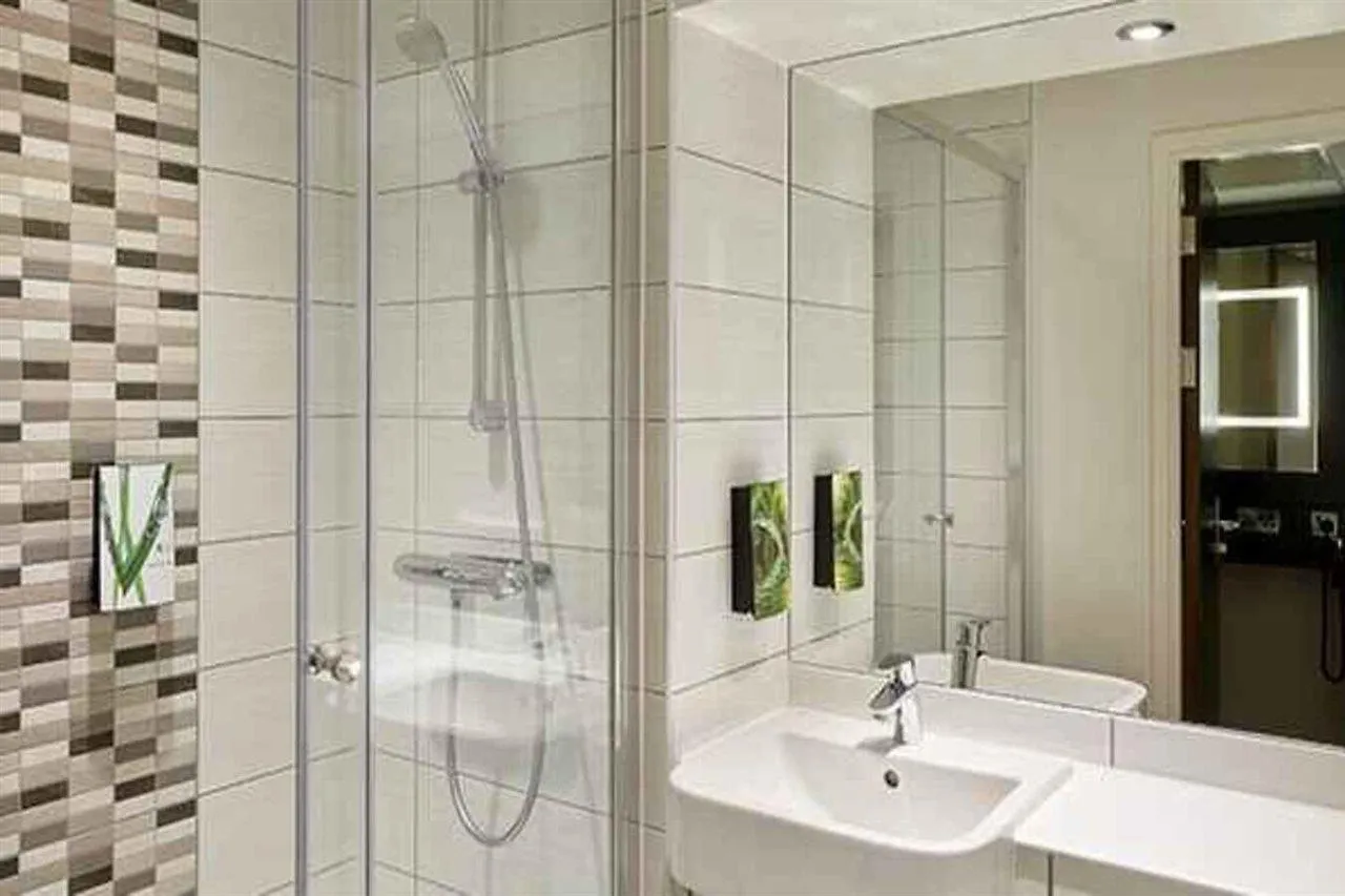 Premier Inn Premier Inn סקארבורו